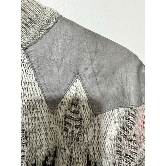 Mark Elliott Vintage Aztec Knit Sweater Leather Shoulder Gray Pink Black M - Picture 2 of 5